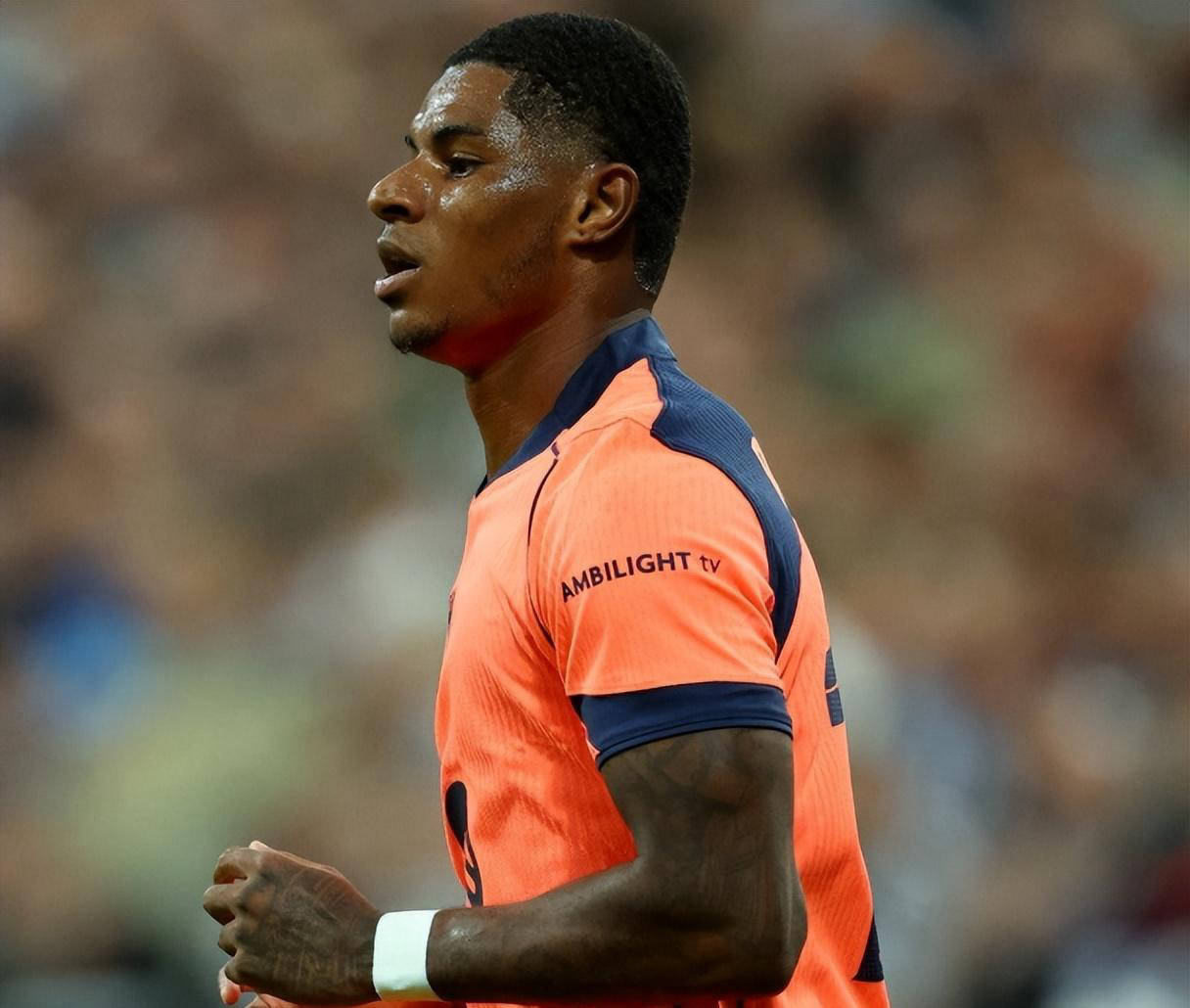 巴萨舍不得2600万镑买断费,斤斤计较斤斤计较!